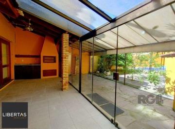 Casa · 193m² · 3 Quartos · 2 Vagas · Casa de 3 dormitórios no bairro Ipanema - Porto Alegre