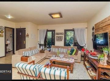 Casa · 280m² · 3 Quartos · 3 Vagas · Casa à venda - em Espírito Santo