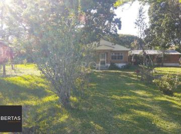 Rural · 3330m² · 3 Quartos · Sítio para Venda - 3330m², 3 dormitórios, sendo 1 suites, Itapuã