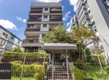 Apartamento · 261m² · 3 Quartos · 2 Vagas · Cobertura no bairro Petrópolis de 3 dormitórios terraço e 2 vagas