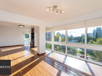 Apartamento · 191m² · 3 Quartos · 2 Vagas · Apartamento no bairro Higienópolis com 190m² de 3 dormitórios e 2 vagas