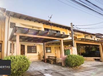 izlegwagdf7ydv7vuudikqcwqyfr · Casa à venda - em Aberta dos Morros