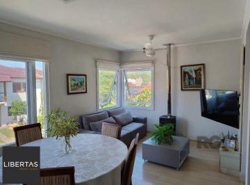 Casa · 144m² · 3 Quartos · 2 Vagas · Casa de 3 dormitórios no bairro Mário Quintana