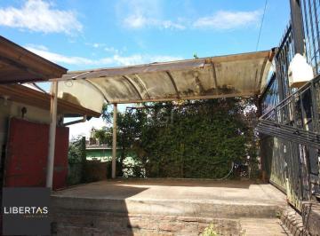 Casa · 69m² · 2 Quartos · 1 Vaga · Casa 2 dormitórios, sala, banheiro garagem coberta, terreno 694m² bairro Camaquã