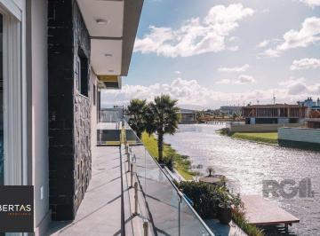 Casa · 363m² · 5 Quartos · 2 Vagas · Casa à venda - no Centro