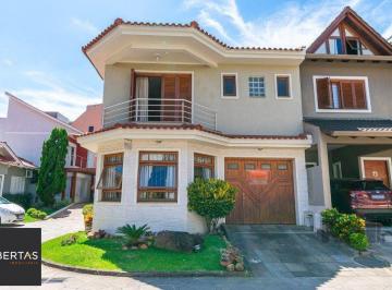 Casa · 192m² · 3 Quartos · 2 Vagas · Casa em condominio no Sarandi de 3 dormitórios 2 vagas e infra