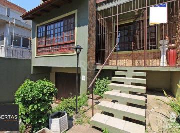 Casa · 202m² · 4 Quartos · 3 Vagas · Casa para Venda - 202m², 4 dormitórios, sendo 1 suites, 3 vagas - Petrópolis