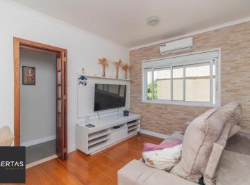 Apartamento · 71m² · 2 Quartos · Apartamento de 2 dormitórios á venda no Bairro Teresópolis - Porto Alegre.