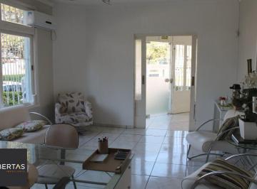 Casa · 221m² · 3 Quartos · 4 Vagas · Casa para Venda - 221m², 3 dormitórios, sendo 1 suites, 4 vagas - Tristeza