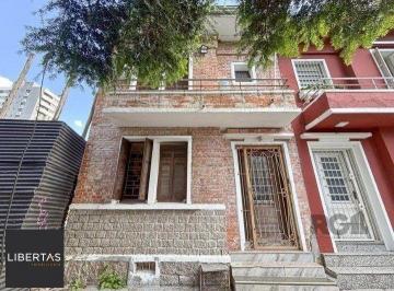 Casa · 130m² · 3 Quartos · Casa à venda - em Menino Deus