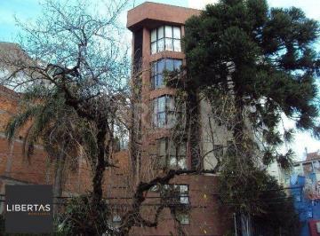 Comercial · 31m² · 1 Quarto · Conjunto / Sala para Venda MOBILIADA no bairro Petrópolis DESOCUPADA