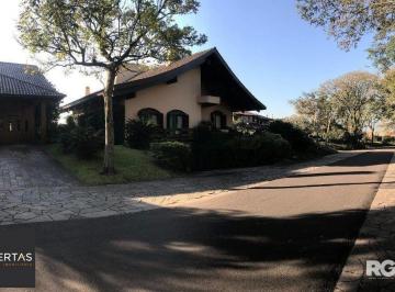 Casa · 498m² · 3 Quartos · 4 Vagas · Casa à venda - em Cavalhada