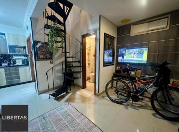 Casa · 78m² · 2 Quartos · 1 Vaga · Casa em condomínio 2 dormitórios sem um com closet, vaga coberta, no bairro Cel.