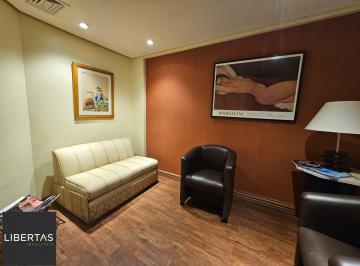 Comercial · 47m² · 2 Quartos · 1 Vaga · Sala comercial a 1 quadra do Parcão