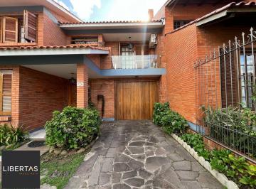 Casa · 228m² · 4 Quartos · 3 Vagas · Casa com piscina a venda em Ipanema