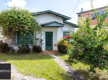Casa · 300m² · 3 Quartos · Casa para Venda - 300m², 3 dormitórios, Medianeira