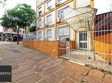 Apartamento · 68m² · 2 Quartos · Apartamento de 2 (dois) dormitórios, com excelente localização, no Bairro Petróp