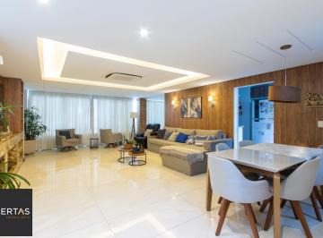 Casa · 340m² · 4 Quartos · 2 Vagas · Casa 4 dormitórios com elevador