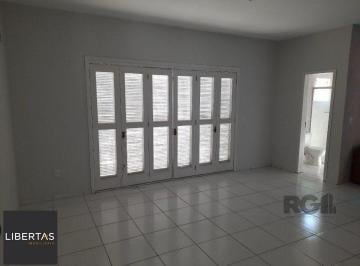 Comercial · 220m² · Oportunidade Imperdível: Prédio com 4 Apartamentos, Pátio e 2 Vagas de Garagem