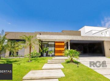 Casa · 380m² · 3 Quartos · 3 Vagas · Casa térrea com piscina, no Condominio Terra Ville com 380,27m2 e 3 suites.