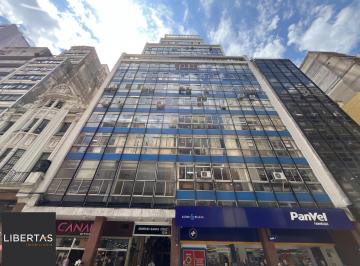 Comercial · 130m² · 2 Quartos · Salas unificadas no Edifício Santa Cruz Centro Histórico Porto Alegre