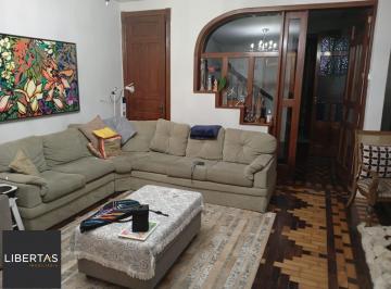.jpeg+2025-06-13 · Casa com 5 quartos , 7 banheiros e pátio!