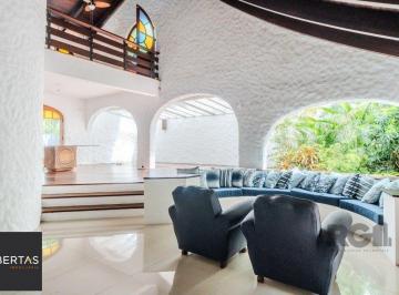 Casa · 375m² · 3 Quartos · 4 Vagas · Linda casa no bairro Vila Conceição