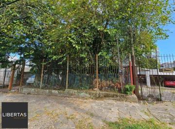 Terreno · 426m² · Terreno plano de 426 m², localizado na Rua Padre João Batista Reus,