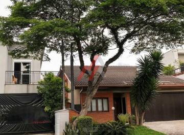 Foto 01 · Luxuosa Casa em Condomínio à Venda em Alphaville - 1 Quarto, 1 Suíte, 3 Salas, 3 Banheiros, 4 Vagas