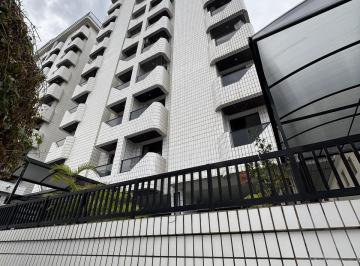 Apartamento · 1 Quarto · 1 Vaga · Apartamento a 200 metros do mar no Canto do Forte SP