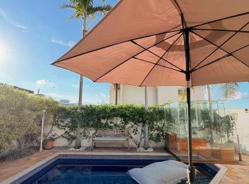 Casa de 4 quartos, Campinas · Uma Residência que Supera Expectativas