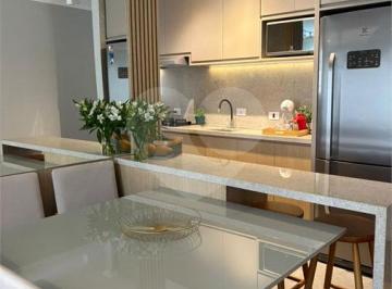 Apartamento de 2 quartos, Curitiba · 02 quartos 01 vaga 041997104652