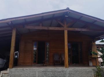 Casa · 404m² · Casa à venda, Centro, QUATRO BARRAS - PR na Euclides Alves Pires número 107