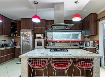 Casa · 251m² · 3 Quartos · 4 Vagas · Casa a Venda Condomínio Raizes Paulinia
