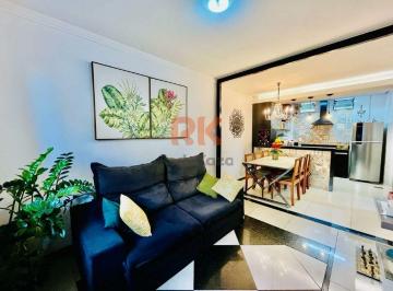 Casa · 90m² · 4 Quartos · 2 Vagas · Casa Geminada Moderna e Aconchegante
