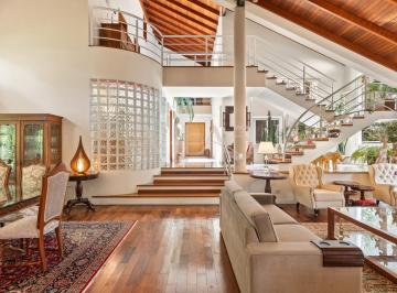 Casa · 350m² · 3 Quartos · Casa de Condomínio em Campo Comprido - Curitiba