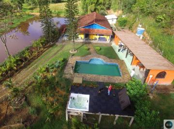 Rural · 30000m² · 3 Quartos · 10 Vagas · Sítio em São Luiz do Paraitinga