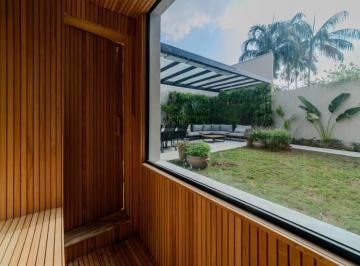 177279e5-fe37-4c2c-a8b6-6abad45cf6dc · Elegante casa para venda e locação em Cidade Monções com 2 quartos, sendo 2 suítes, 498m²