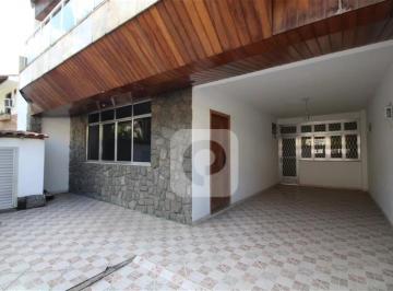 Casa · 249m² · 3 Quartos · 2 Vagas · Residência Exclusiva em Condomínio Fechado. Casa Triplex | Pechincha