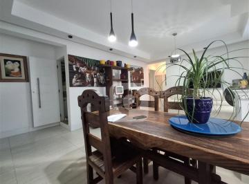 Apartamento · 81m² · 2 Quartos · Vendo Apartamento  com 2 suítes  na Rua Mariz e Barros  com condomínio Barato!!