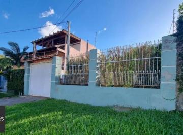 Casa · 174m² · 3 Quartos · 3 Vagas · Casa sobrado no bairro Cristal de 3 domitórios e 3 vagas