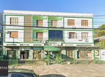 Apartamento · 52m² · 1 Quarto · Apartamento no bairro Teresópolis de 1 dormitório térreo com pátio