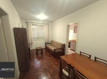 Sala de Estar · APARTAMENTO MOBILIADO E COM VAGA NO MENINO DEUS