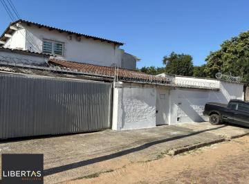 Casa · 130m² · 3 Quartos · 3 Vagas · Casa à venda - no Jardim Carvalho