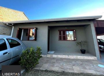 Casa · 80m² · 3 Quartos · 2 Vagas · Casa térrea de 3 dormitórios e amplo pátio