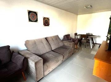 Casa · 90m² · 3 Quartos · 2 Vagas · Casa térrea de 3 dormitórios e pátio