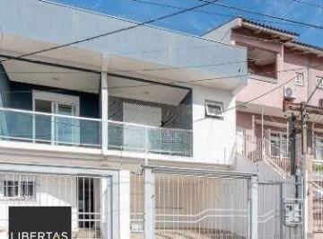 Casa · 163m² · 3 Quartos · 2 Vagas · Casa sobrado no bairro Vila Ipiranga de 3 dormitórios e 2 vagas