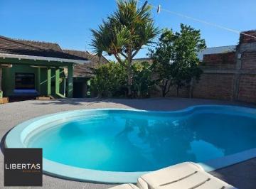 Casa · 250m² · 3 Quartos · 2 Vagas · Casa à venda - na Fazenda São Borja