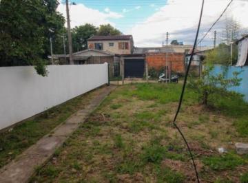 Casa · 65m² · 2 Quartos · 2 Vagas · Casa 2 dormitórios com pátio Zona sul de Porto Alegre