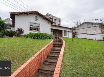 Casa · 285m² · 3 Quartos · 3 Vagas · Casa no bairro Petrópolis de 3 dormitórios